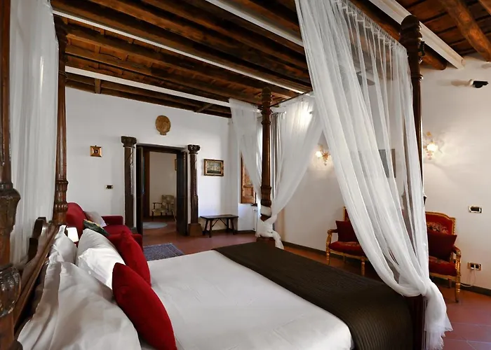 Vicolo Dell'aquila - Residenze Romanae 4*