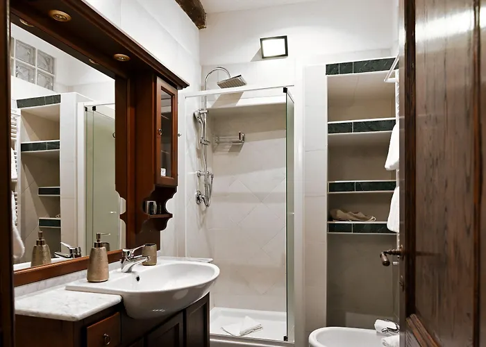 Vicolo Dell'aquila - Residenze Romanae 4*